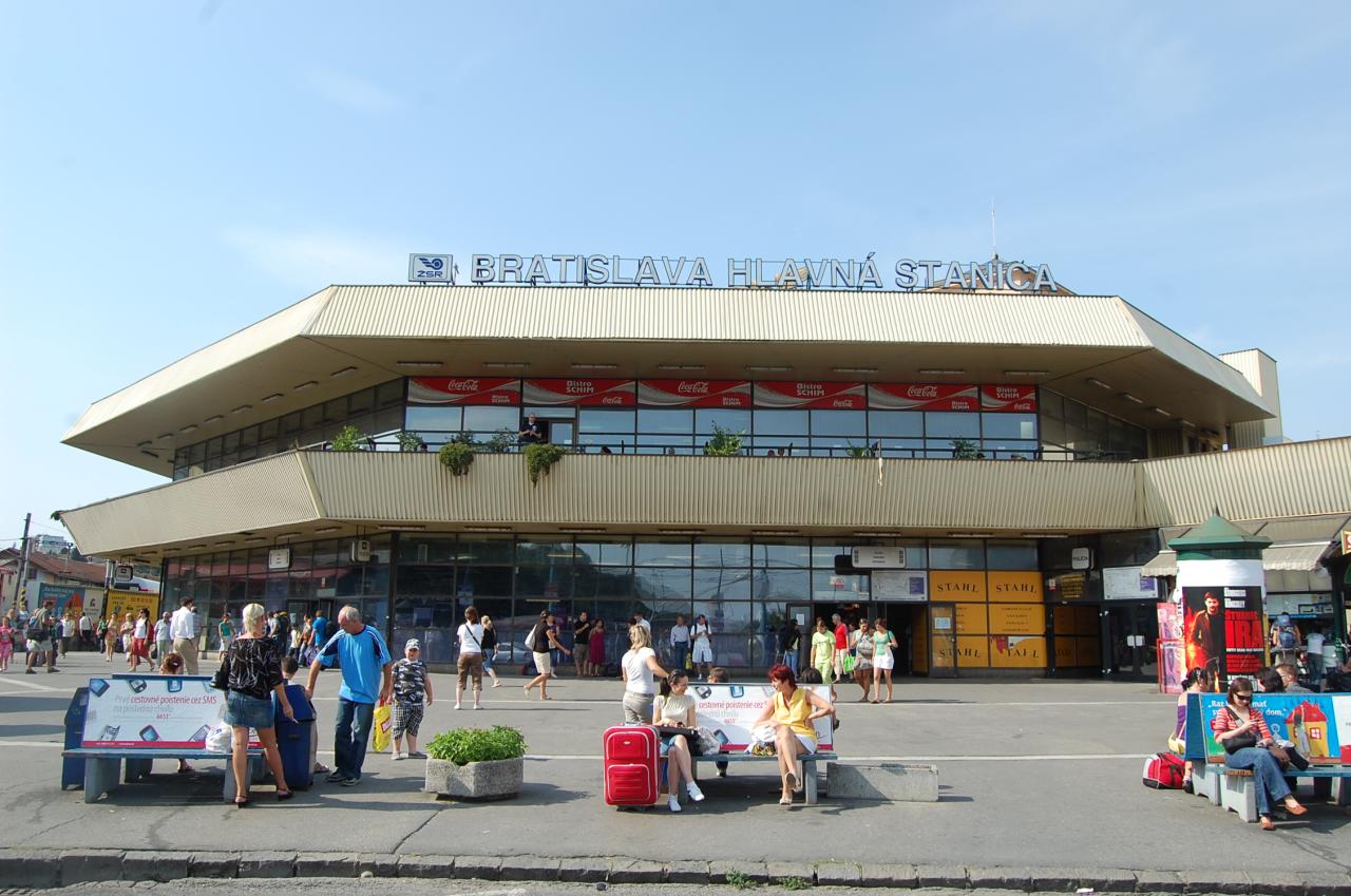 Bratislava na Hlavnú stanicu rezignovala. Počká na zánik zmluvy